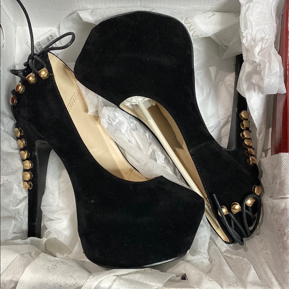 Liliana Black Platform Heels